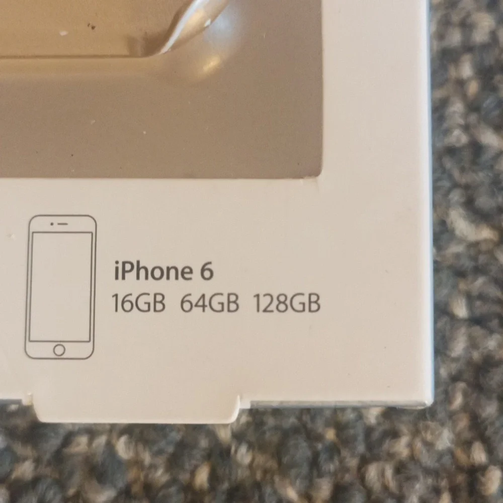 Michael Kors apple iPhone 6 case gold